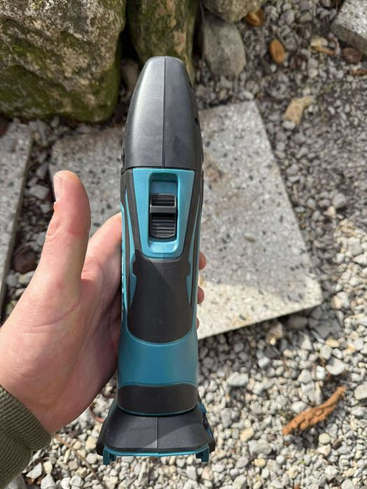 Мултифункционален Инструмент Makita DTM50Z