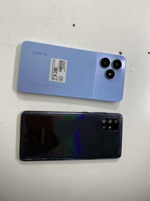 Samsung A71, Realme Note 50