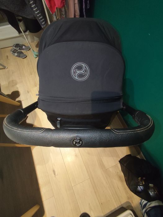 Cybex Coya Matt Black Детска количка