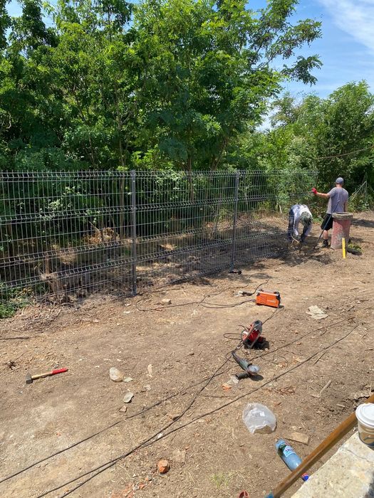 Teren 800 mp + Casă Demolabilă | Acte la zi & Utilități în curte | Mereni (Conțești), Dâmbovița