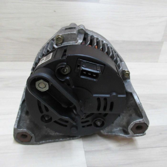 Alternator BMW Seria 3 E46 316i 318i Z3 1.9 1435938 100A