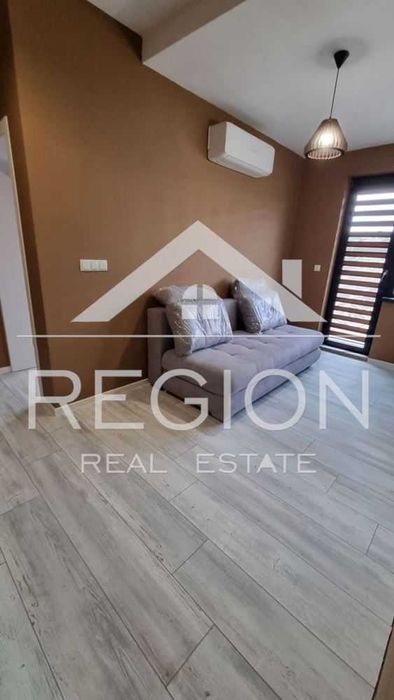 Дава се под наем Двустаен апартамент в к.к. Св.Св. Константин и Елена - 50 кв.м за 637.5 € - Снимка #2