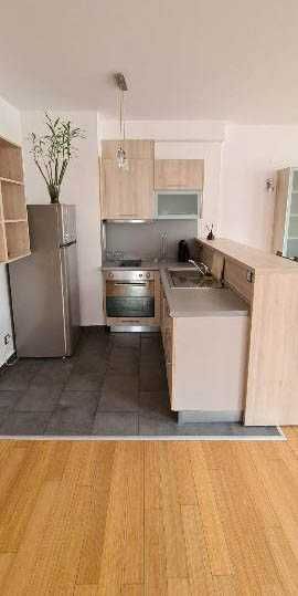 Дава се под наем Двустаен апартамент в София, Кръстова вада - 80 кв.м за 548.25 € - Снимка #2