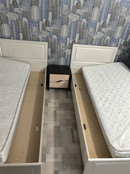 2 кровати односпальные