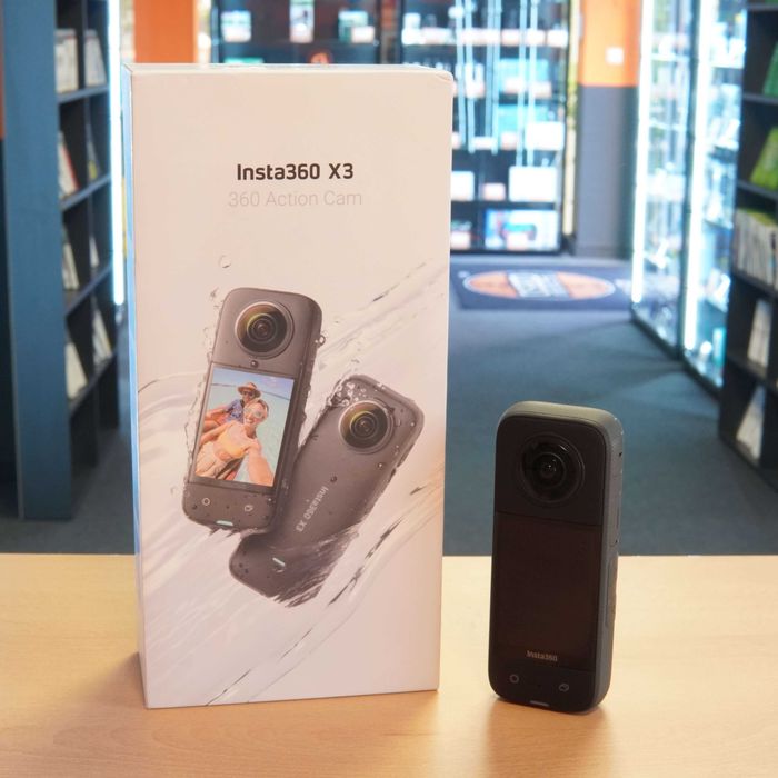 Camera Insta360 X3, 5K Captură 360° cu Ecran Tactil 2.29" și Wi-Fi, Negru