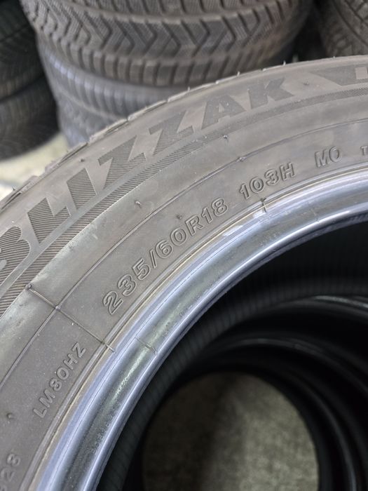 4 Броя 235/60/18 Bridgestone 2x5,8mm 2x5mm