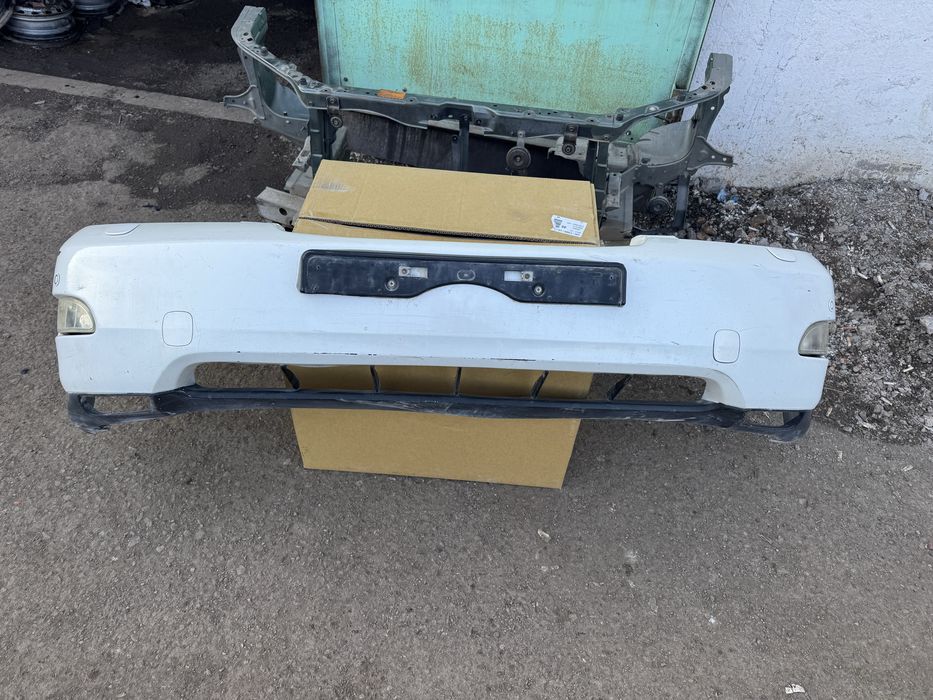 Бампер на Lexus Rx300, 330, 350