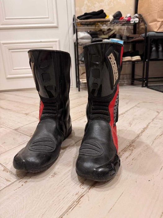 Байкерские ботинки