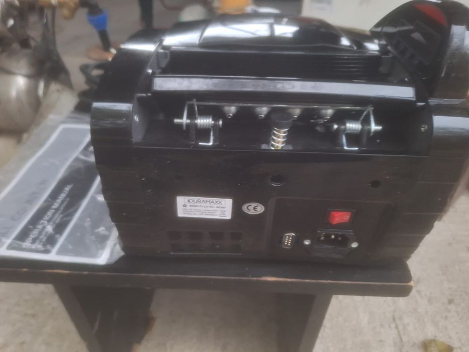 Aparat de inumarat bancnote DURAMAXX