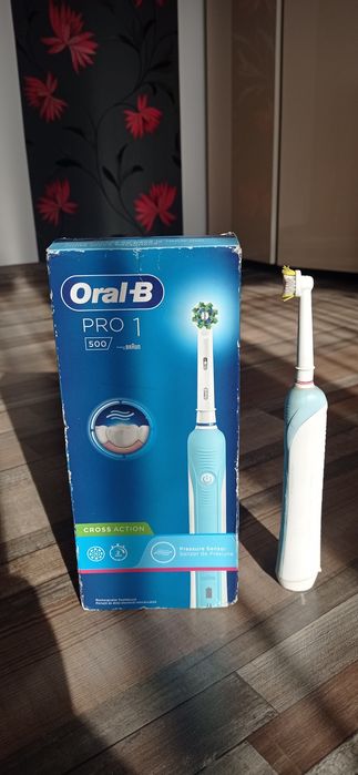 Periuță electrică Oral B 500