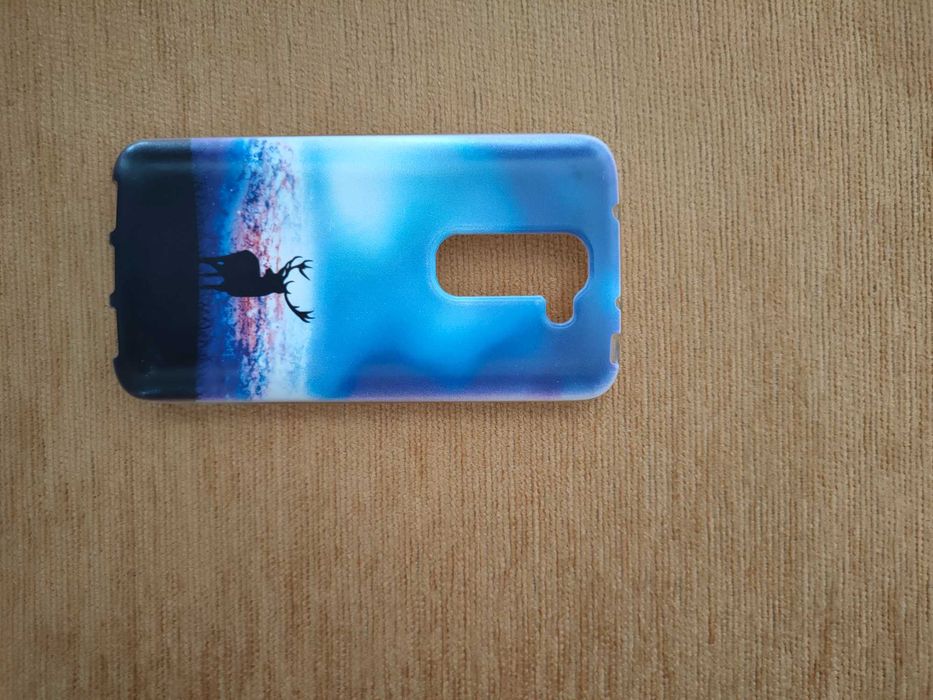 Продавам нови калъф, гръб и протектори LG G2 Mini и HTC Desire 820