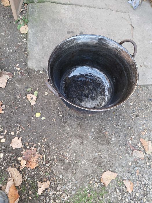 Vand caldare ceaun fonta tuci