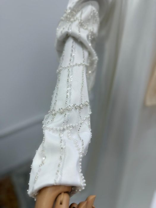 Срочно продам Свадебное платье мусульманское