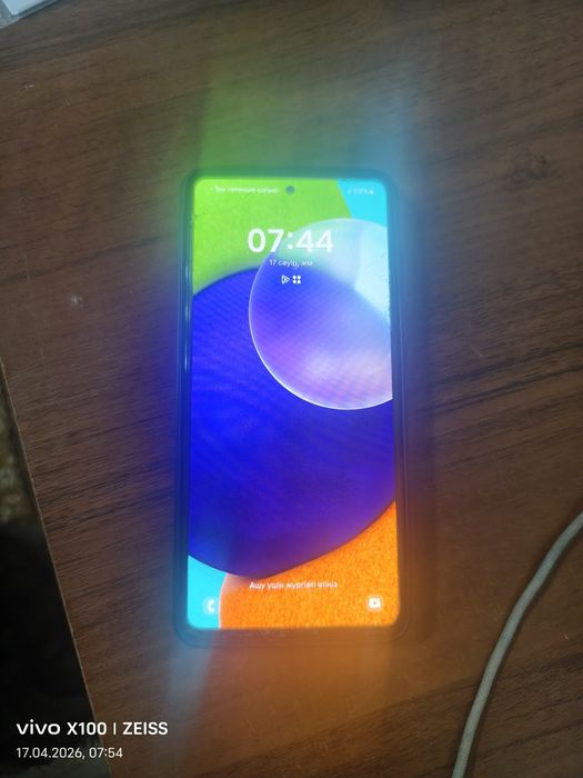 Телефон сатылады Самсунг А 52 б/у