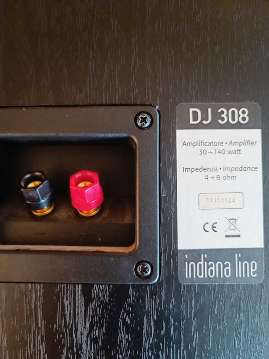 италиански тонколони INDIANA LINE DJ 308