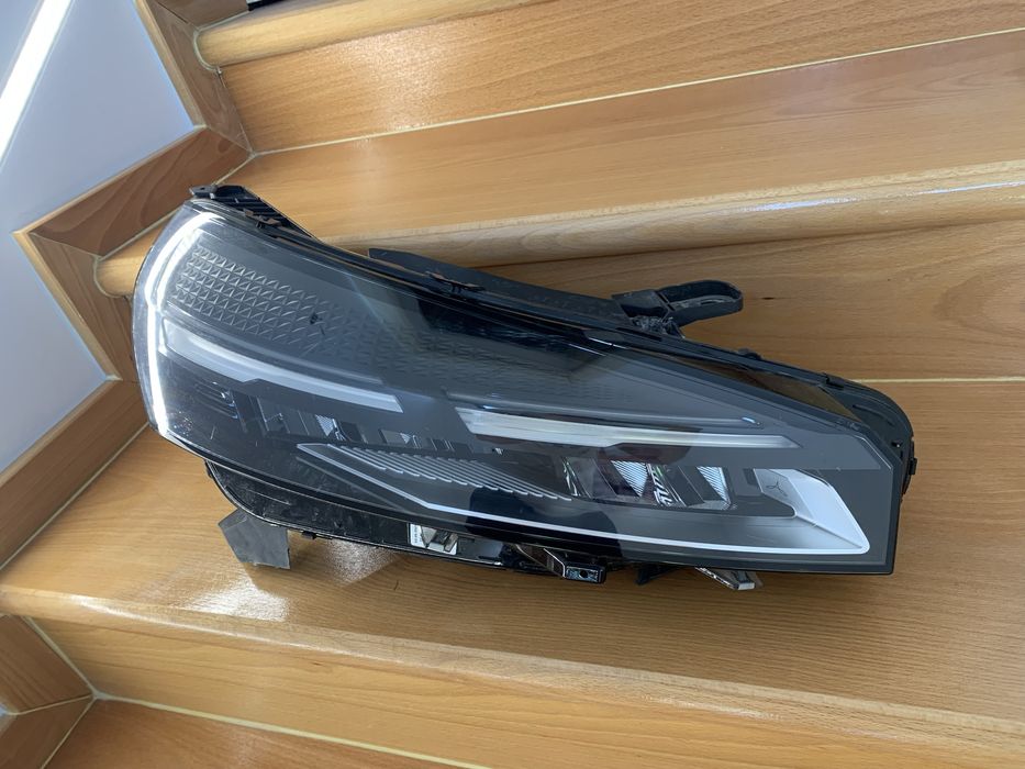Far dreapta Renault Clio 5 facelift an 2024/2025/2026