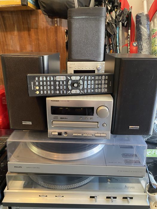 Denon amplifer +tuner