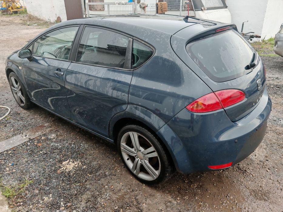 Jante 5x112 R18 Seat Leon FR anvelope 225 40 18