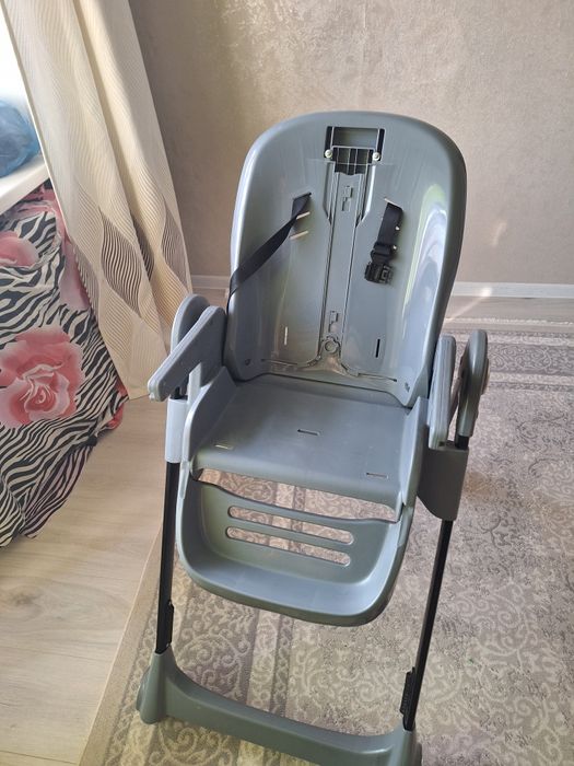 Продам стул для кормления