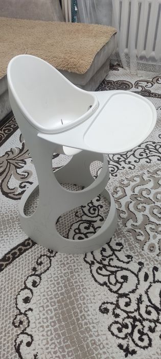 Детский стол для кормления