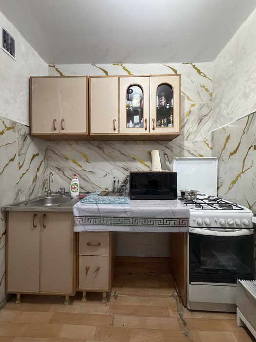 Кухонный гарнитур мини б/у