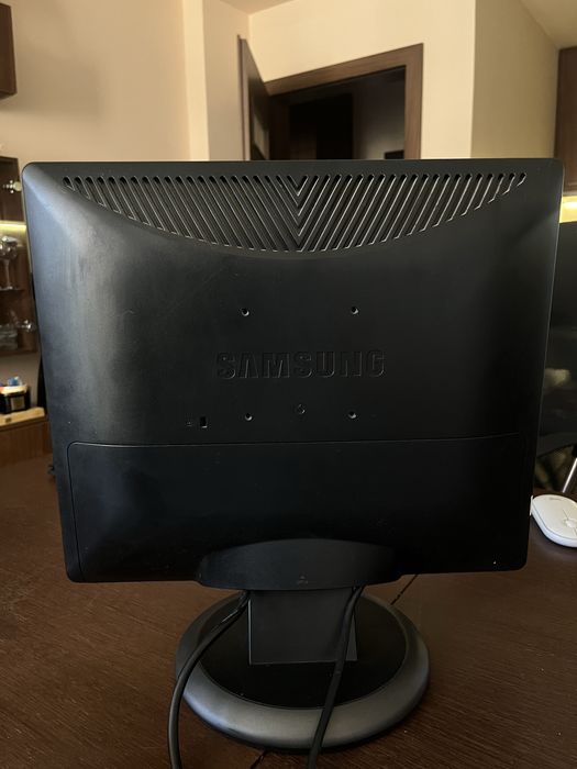 Монитор Samsung SyncMaster 731BF – 17” LCD (SXGA)