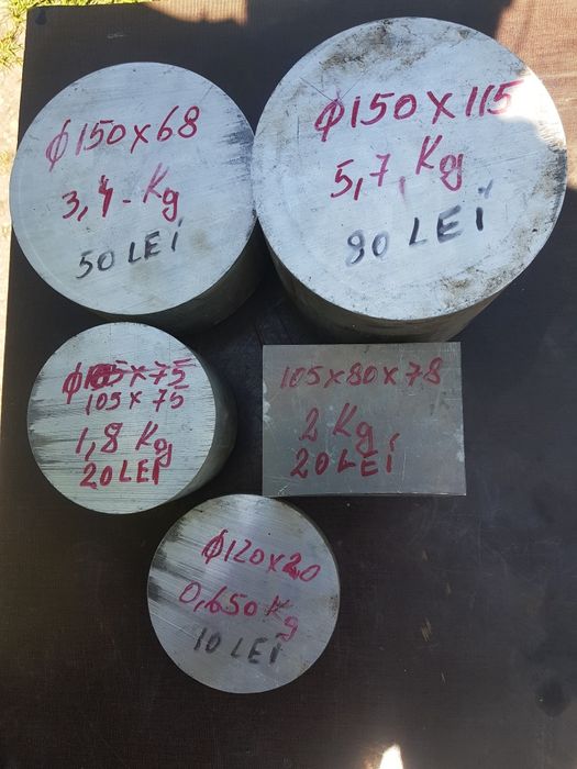 Materiale:aluminiu si universal de 125 cu trei bacuri .universal de 85cutrei bacuri.