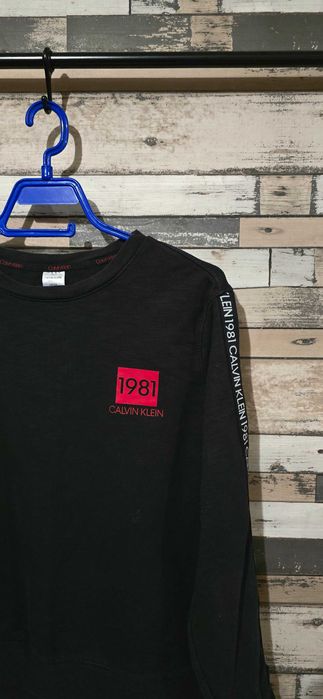 Calvin Klein xs-дамска блуза (х-903)