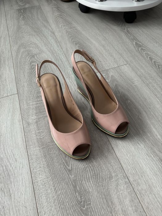 Босаножки, туфли