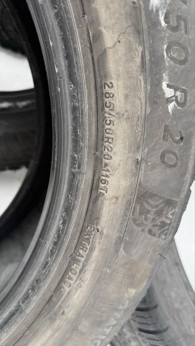 Продам комплект шин Мишлен 235/50  R20