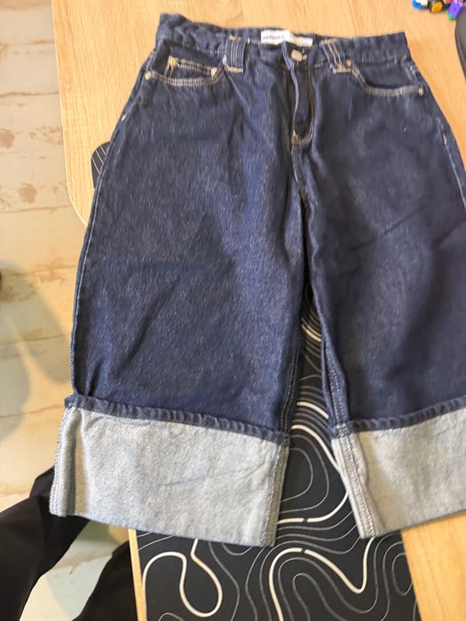 Zara,Mango,alo,Bershka