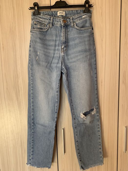 Дънки с висока талия Only