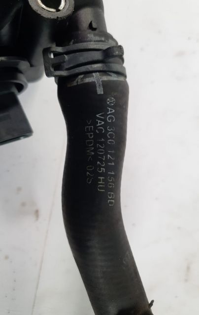 Corp carcasa termostat 2.0 tdi CBA CBAB CBAC 03l121132DE Volkswagen VW Passat B6 seria