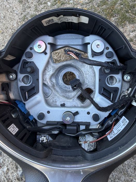 М волан х5 х6 ф15 ф16 дистроник,подгрев,вибрация (m volan bmw x5 x6 )