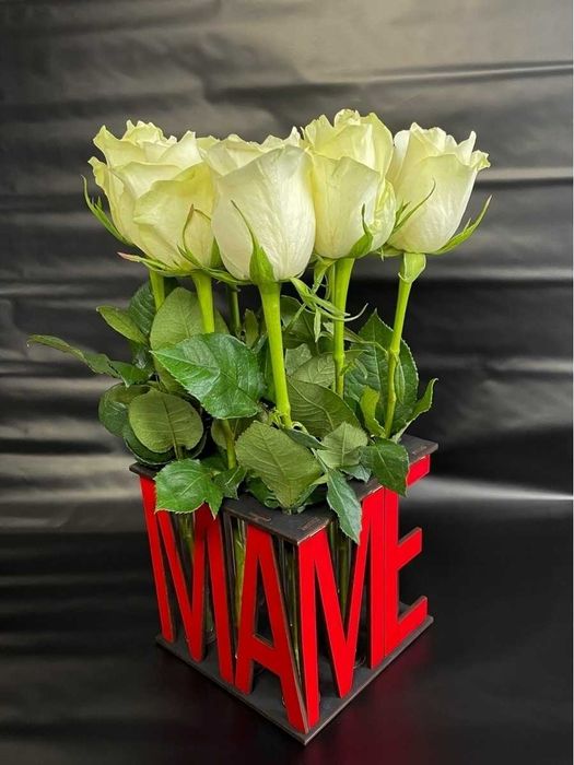 Интерьерная ваза с колбами "МАМЕ"