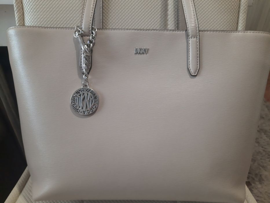 Дамска чанта DONNA CARAN