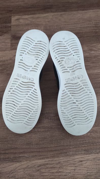 Черни кожени обувки Camper runner, 38 номер