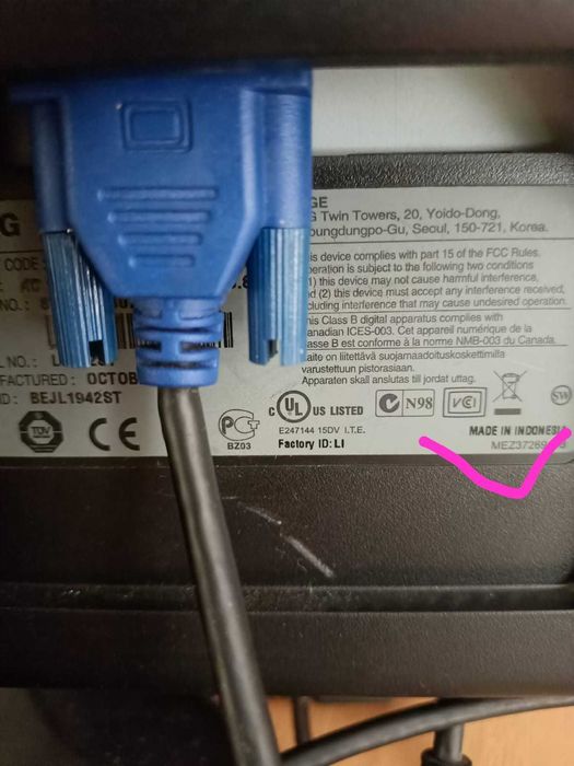 Монитор LG Flatron W1942S