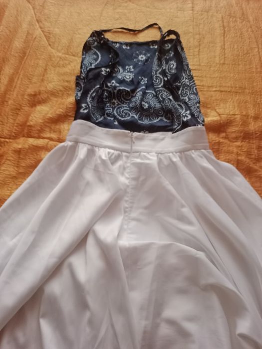 Платье свадебное.