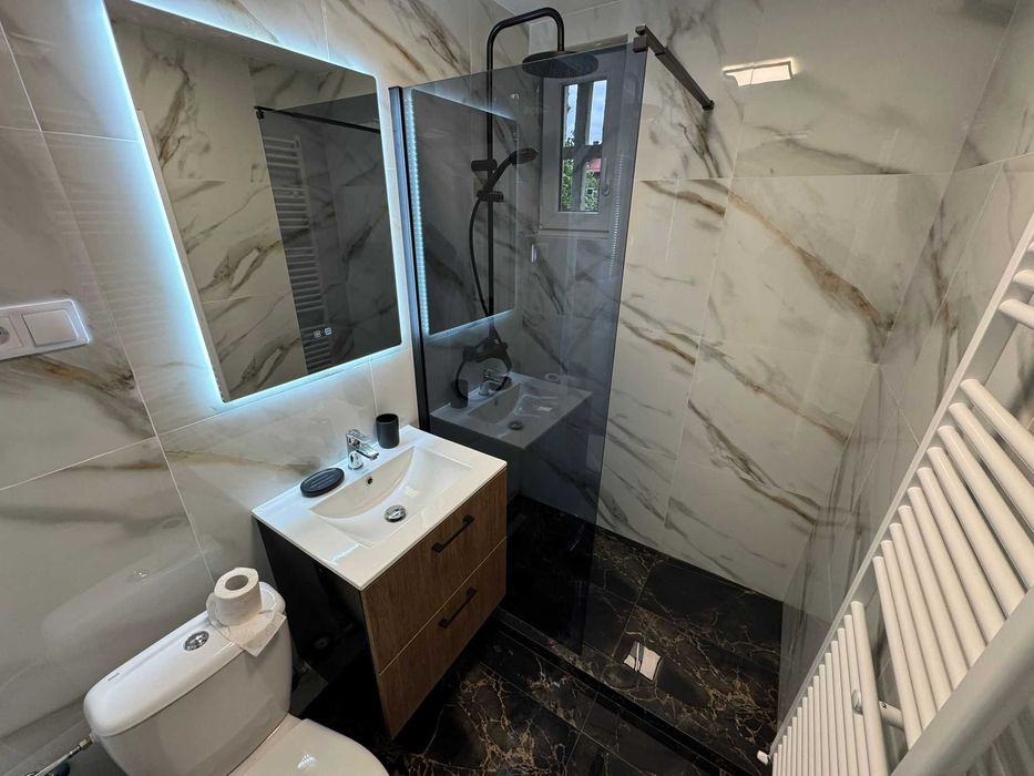 ULTRACENTRAL ap.2 camere totul nou la prima inchiriere etaj2 55mp la 1 min de BIZO si sc11 si sc14