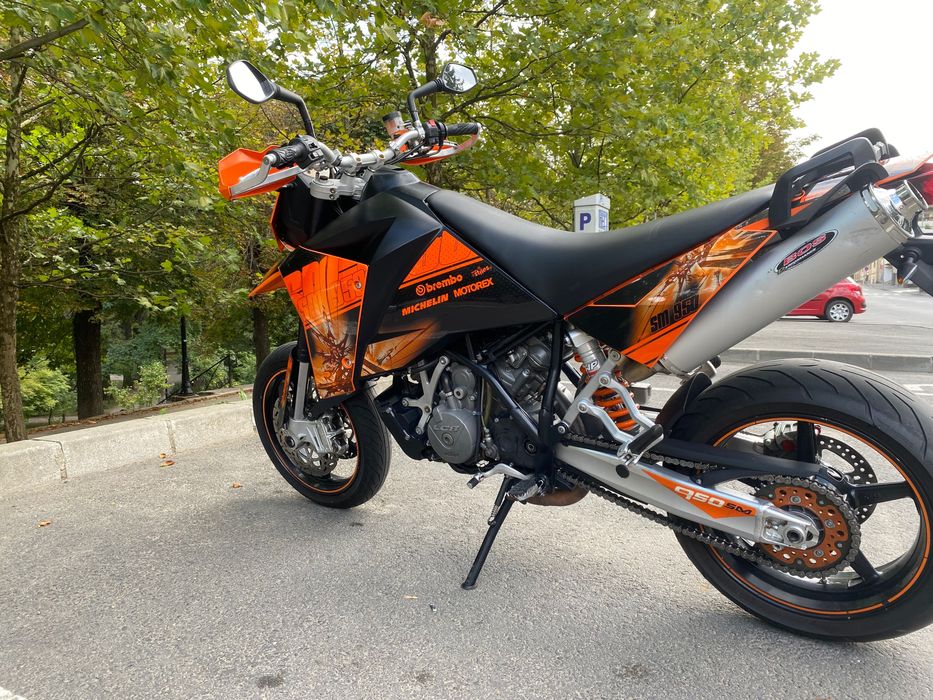 KTM 950 Supermoto