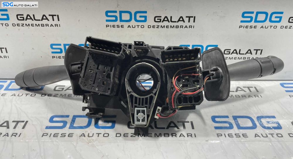 Ansamblu Panglica Spirala Banda Volan cu Maneta Manete Bloc Lumini Semnalizare Stergator Renault Clio 2 1999 - 2012 Cod 34446404 15B8EQ3 [L4381]
