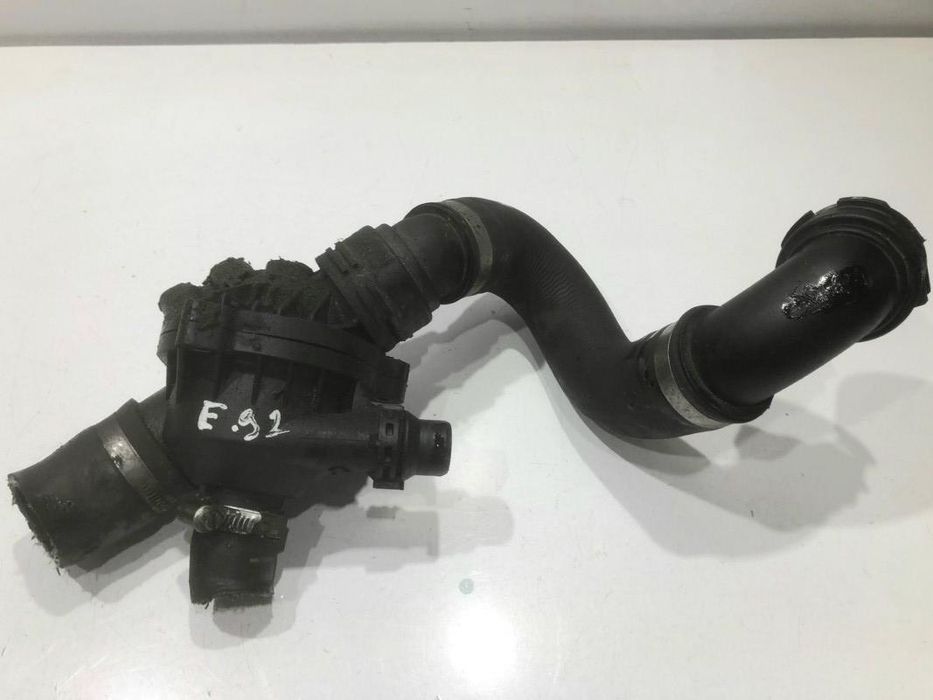Pompa recirculare apa BMW Seria 3 E92 7549476 2.5 benzina N52 214 cp