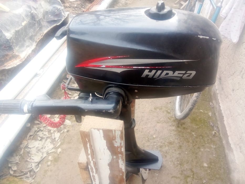 Продам лодочный мотор