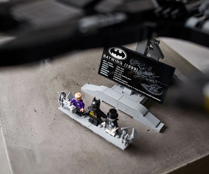 LEGO 76161  DC Comics Super Heroes - Batwing 1989 lego batman