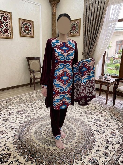 Troyka koylak ayollar va kelinlar uchun