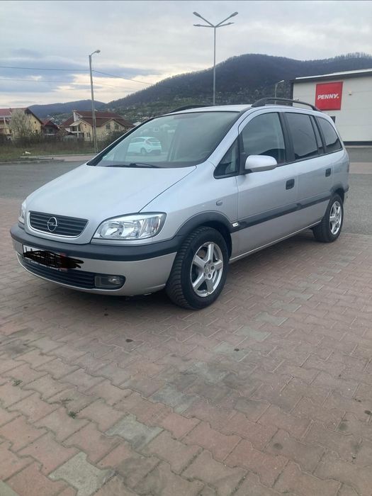 Opel Zafira an 2002