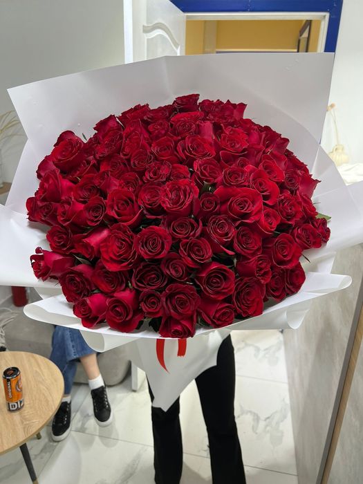 51 роза 24000тг!