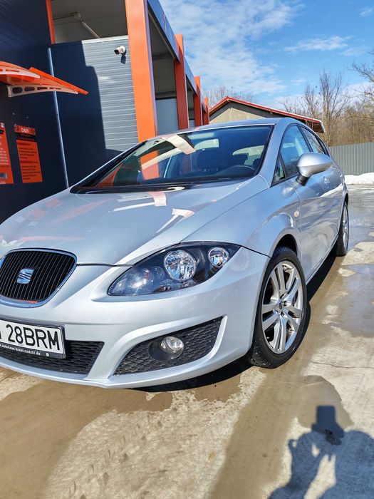 Vând seat Leon 2012