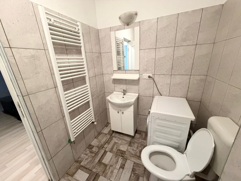 Vand apartament 2 camere
